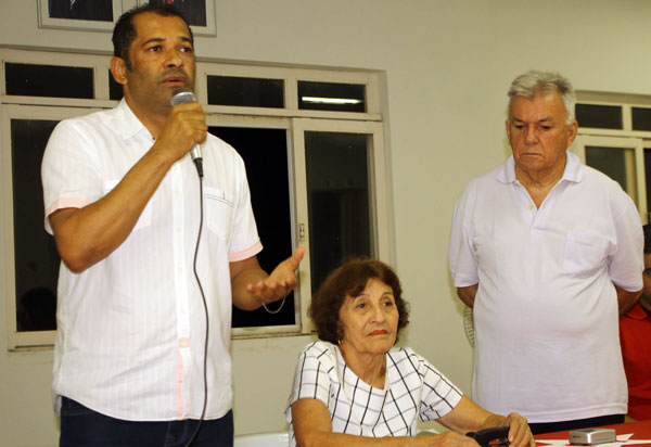 Brumado: durante lançamento da pré-candidatura à prefeito, vereador José Ribeiro fala da importância de ouvir as classes e atender os anseios da população