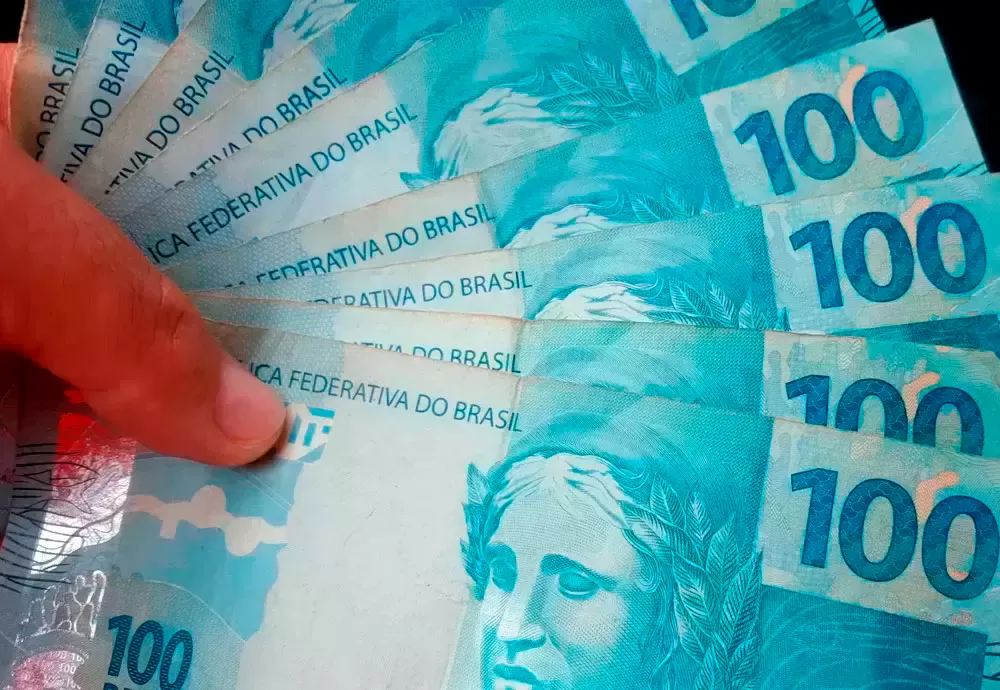 Segunda parcela do décimo terceiro deve injetar R$ 106 bi na economia