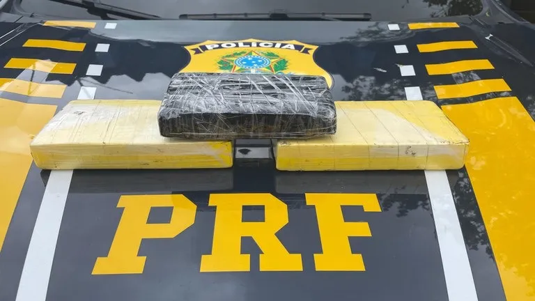 Em Jequié (BA), PRF apreende três quilos de cocaína
