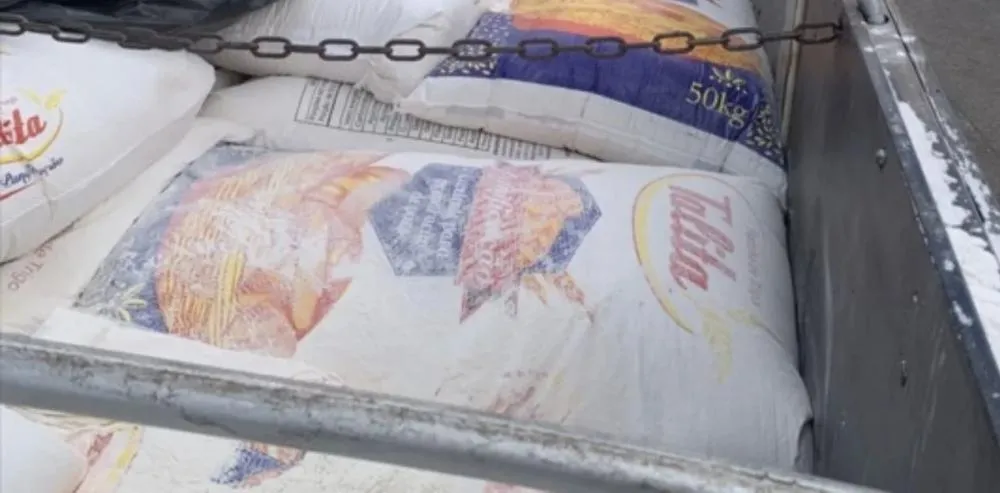 Brumado: Polícia Rodoviária Estadual apreende carga de trigo sem nota fiscal