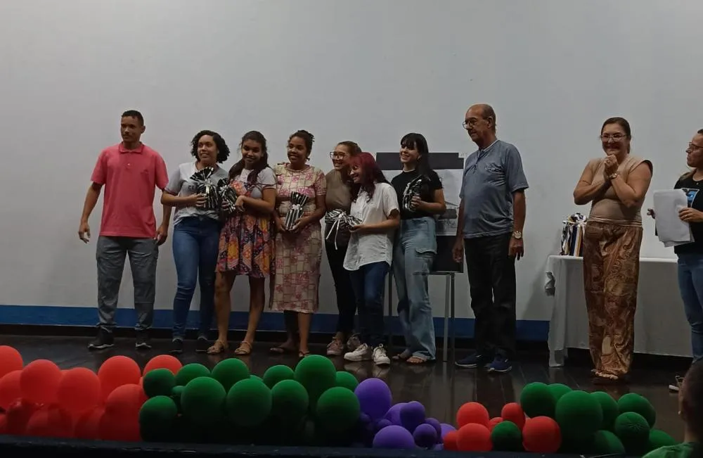 Estudantes da Educação Especial de Brumado participam de seletiva dos projetos artísticos para o Encontro Estudantil da SEC