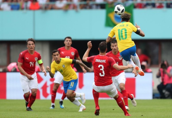 Em último teste antes do Mundial, Brasil vence a Áustria por 3 a 0