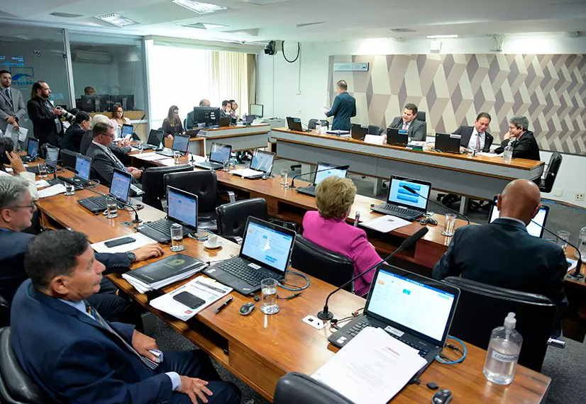 Castração química de condenado por crime sexual é aprovada na CCJ do Senado