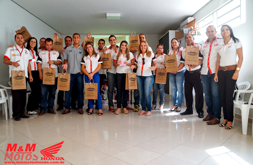 Brumado: M&M Motos Honda homenageou os vendedores