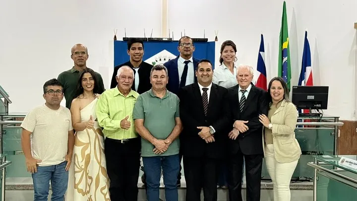 Prefeito Wilson do Café participa do encerramento do ano legislativo em Barra da Estiva