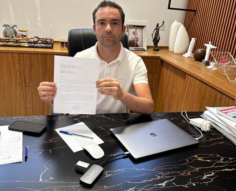 Fabrício Abrantes envia ofício à SESAB após Brumado entrar na lista dos 64 municípios baianos em situação de epidemia de dengue e solicita medidas urgentes como o carro fumacê para o município