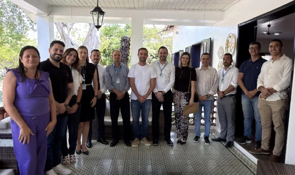 Brumado: Prefeito Fabrício Abrantes discute novos investimentos em reunião com a Caixa Econômica Federal