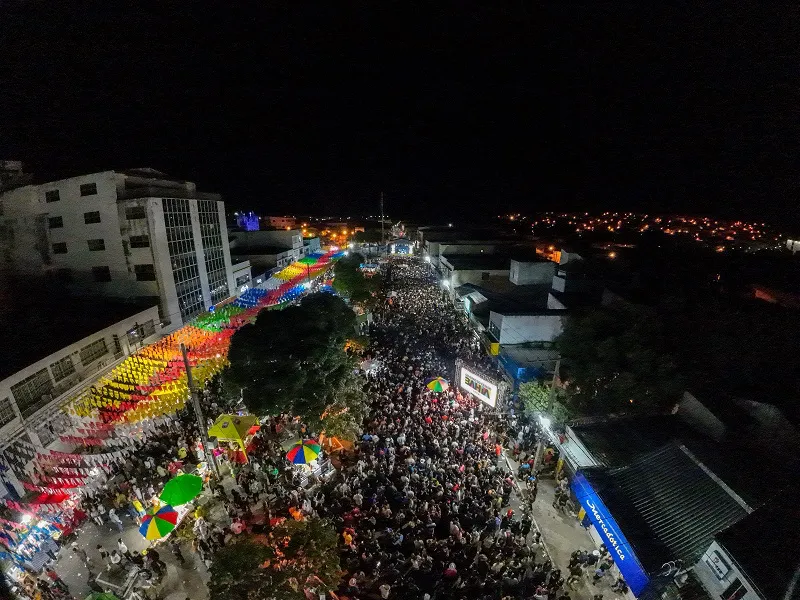 Arraiá de Brumado encerra com grande sucesso, deixando lembranças inesquecíveis