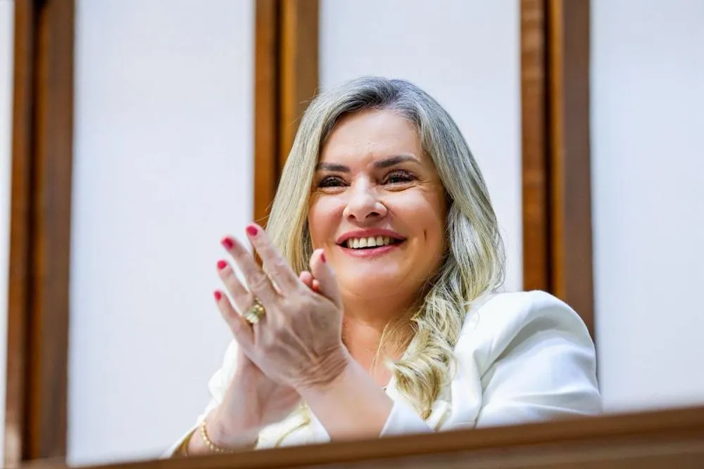 Em sessão especial Ivana Bastos afirma que presença feminina no poder não é circunstância, é transformação