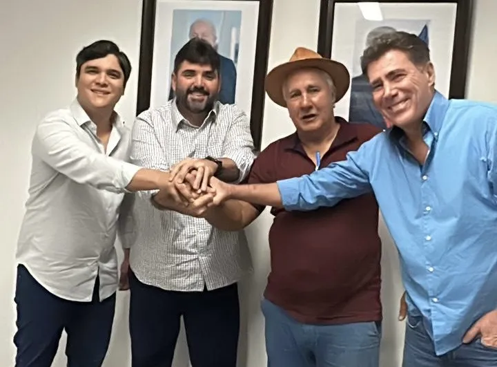 Deputado Vitor Bonfim articula visita do governador Jerônimo Rodrigues a Lagoa Real para anunciar obras estruturantes