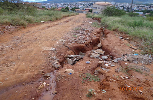 Brumado: Moradores do Bairro Esmeraldas cobram pavimentação de ruas da localidade