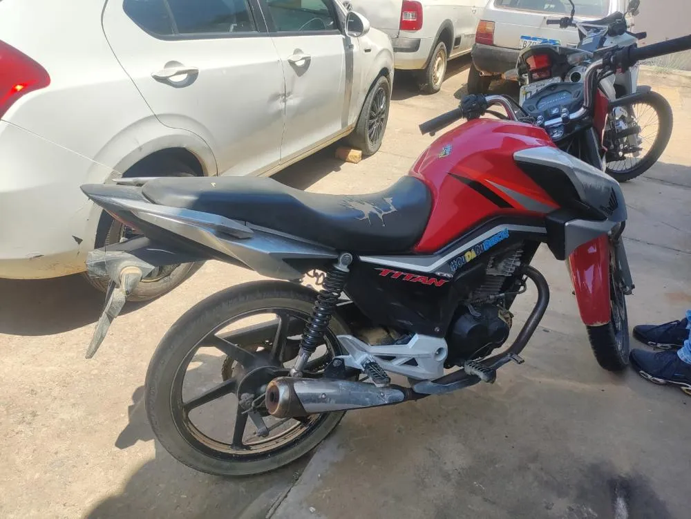  CIPRv/Brumado apreende motocicleta com restrição de furto em Tanhaçu