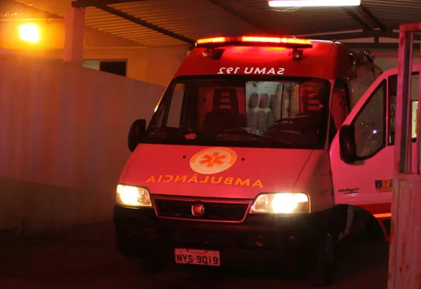 Homem é esfaqueado no pescoço em Brumado; suspeito é preso pela polícia