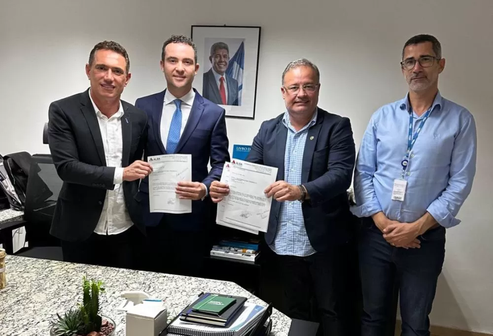 Brumado: Embasa irá investir 6,7 bilhões em água e saneamento básico na Bahia; Fabrício Abrantes quer incluir o município no plano de investimento da empresa