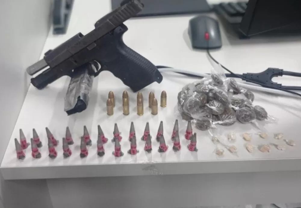 Cerca de 100 armas de fogo são achadas em Jequié