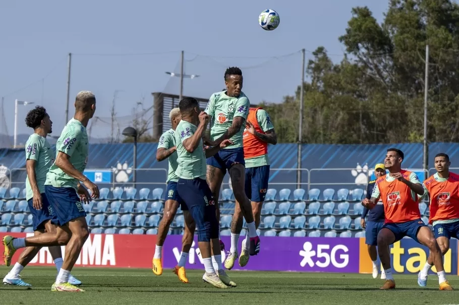 Ramon Menezes ajeita Seleção Brasileira para enfrentar seleção de Guiné