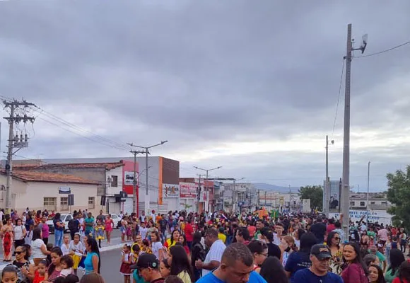 O volume de serviços na Bahia caiu 1,5% em novembro de 2025