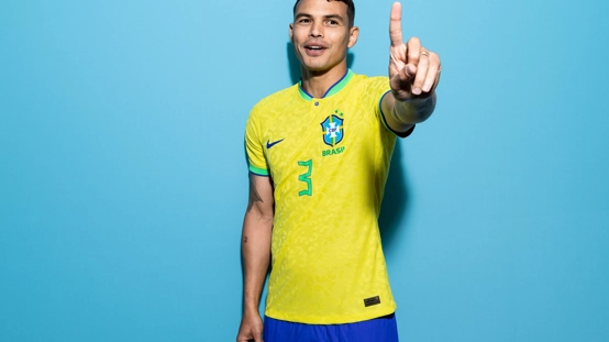 Thiago Silva é escolhido capitão do Brasil para a estreia na Copa