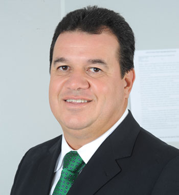 Deputado Marquinho Viana recebe título de Cidadão Tanhaçuense