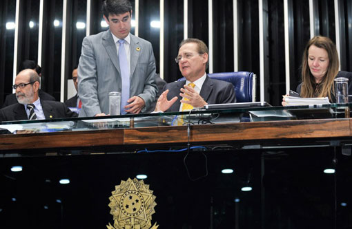 Projeto que transforma assassinato de policial em crime hediondo passa no Senado