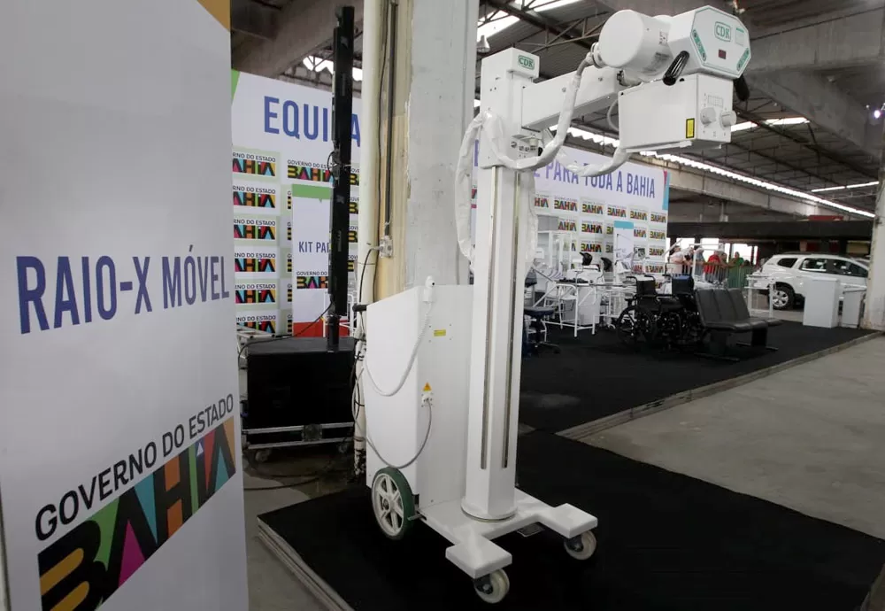 Jerônimo reúne 188 prefeitos e entrega R$ 37 milhões em equipamentos para a saúde