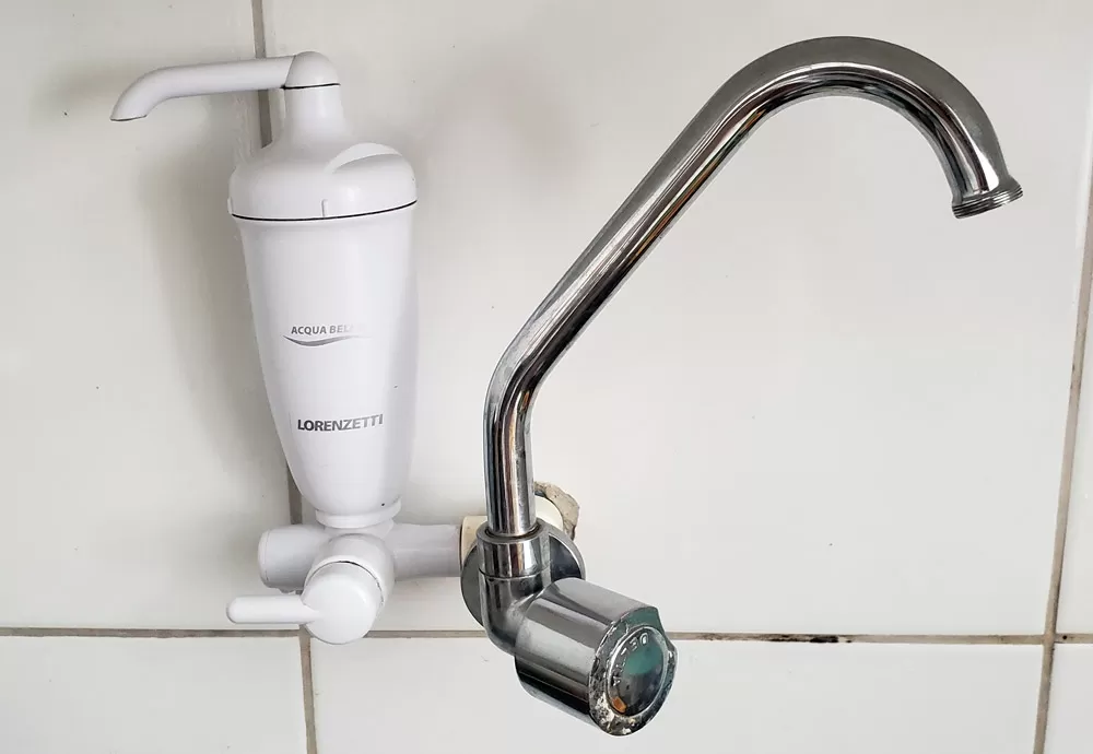 Moradores do Bairro Santa Tereza em Brumado sofrem com constantes faltas de água e cobram solução da Embasa