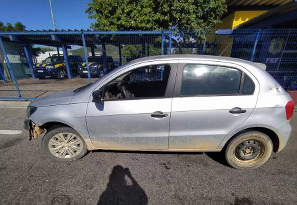 Homem aluga carro por R$ 7 mil e acaba preso na BR 116 em Jequié