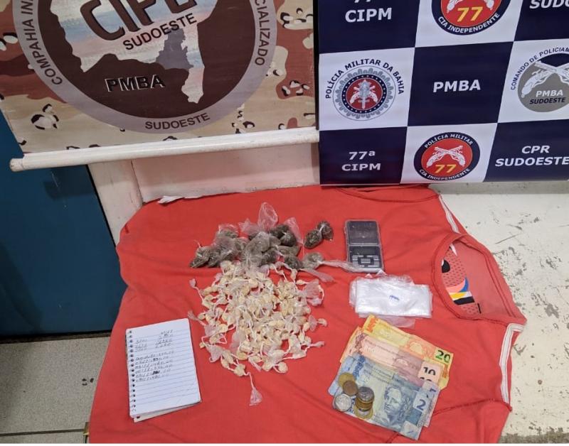 Caesg flagra criminoso traficando drogas