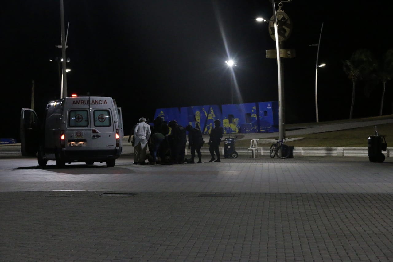 Salvador: Após disparar contra guarnições, soldado é baleado não resiste e morre 