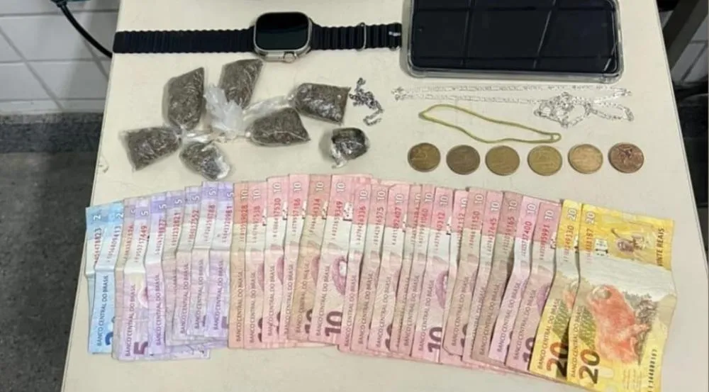 Cipe Sudoeste prende homem por tráfico de drogas em Jequié