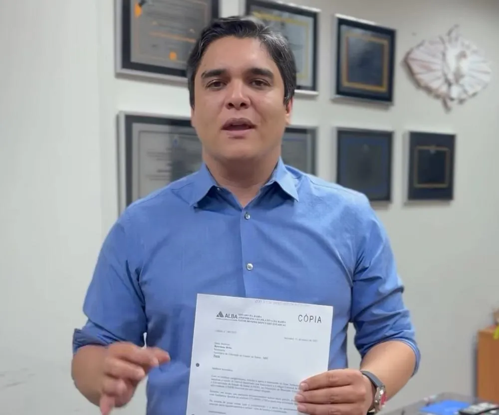Deputado Vitor Bonfim reforça apoio à UNEB e solicita cessão do antigo CEB como sede própria do campus de Brumado