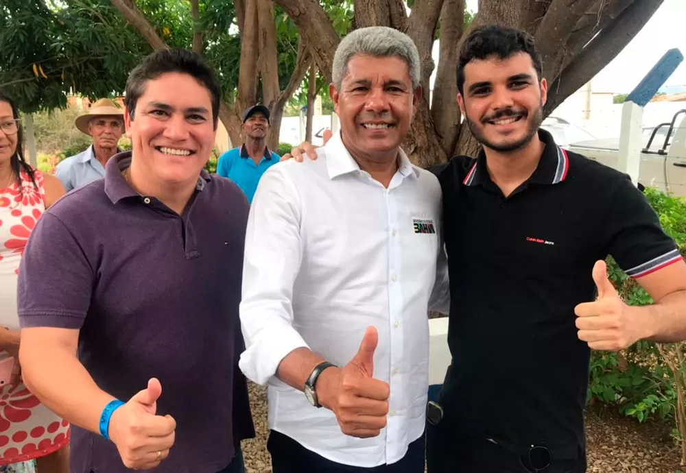 Pedro Aguilar e Guilherme Bonfim buscam melhorias para a Feira Livre de Brumado em encontro com o Governador da Bahia