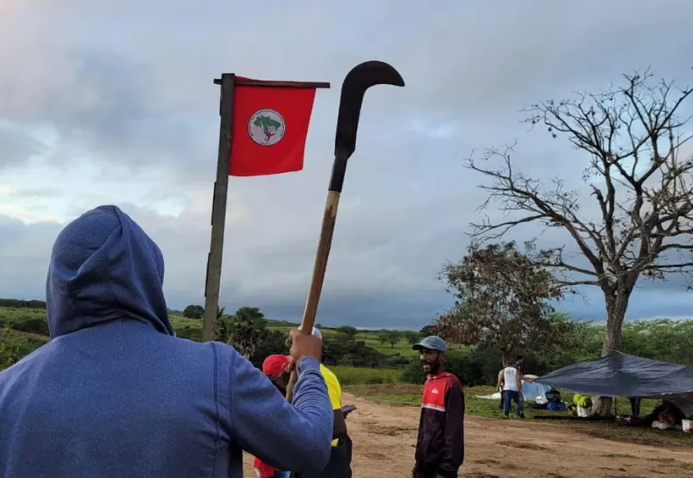 Fazendas são ocupadas pelo MST no sudoeste, norte e extremo sul da Bahia