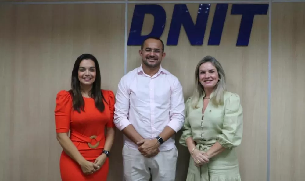 Após solicitação de Ivana Bastos, o DNIT realizará melhorias na rodovia da BR 242 na Chapada Diamantina