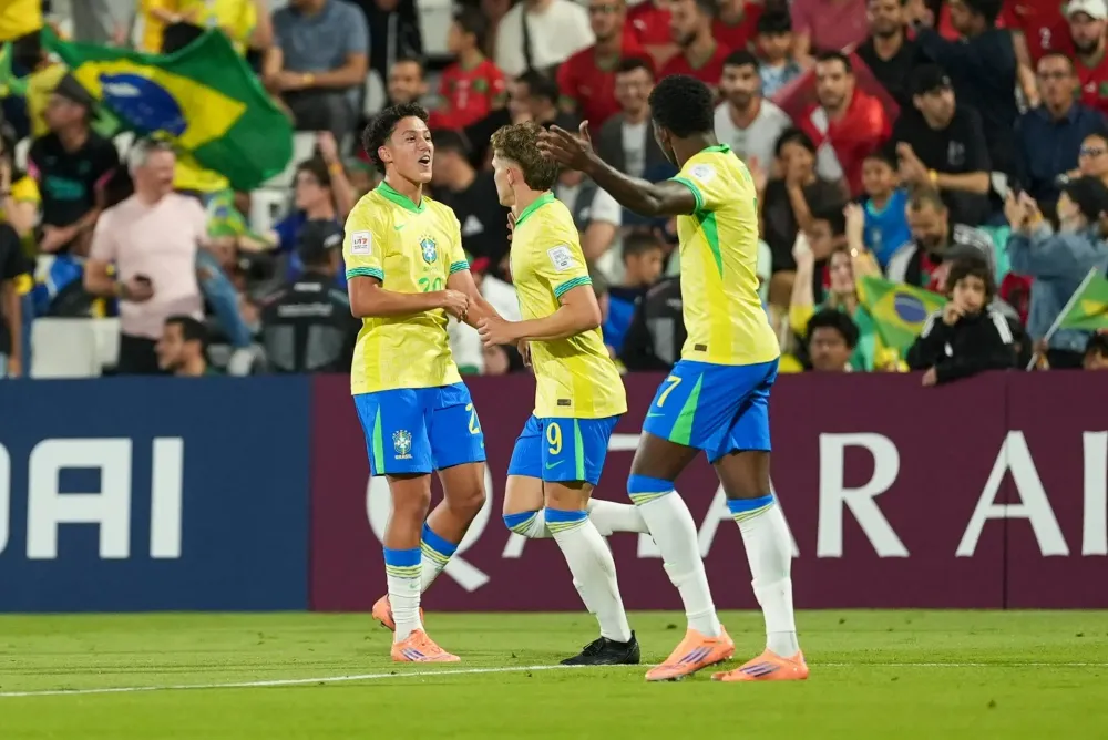De novo com emoção: Brasil vence Marrocos e está na semifinal do Mundial Sub-17