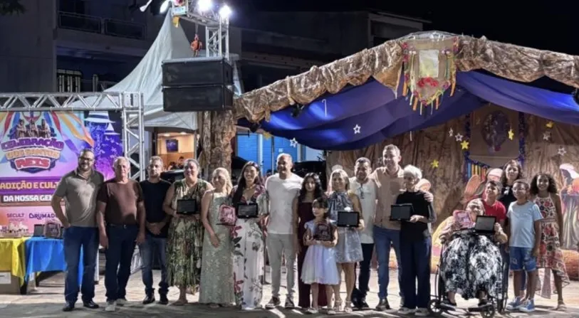 Noite de Brilho: Prefeitura premia os vencedores do Concurso de Decoração Natalina Brumado Iluminado