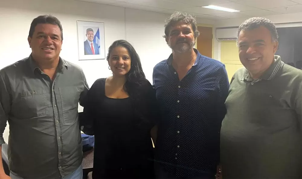 Deputado Marquinho Viana discute investimentos na educação com Secretária do Estado