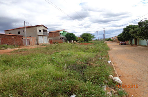 Brumado: Moradores do Bairro Esmeraldas cobram pavimentação de ruas da localidade
