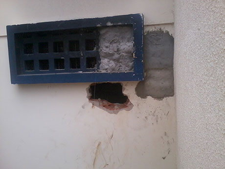 BRUMADO: FUGA NA CARCERAGEM DA DELEGACIA