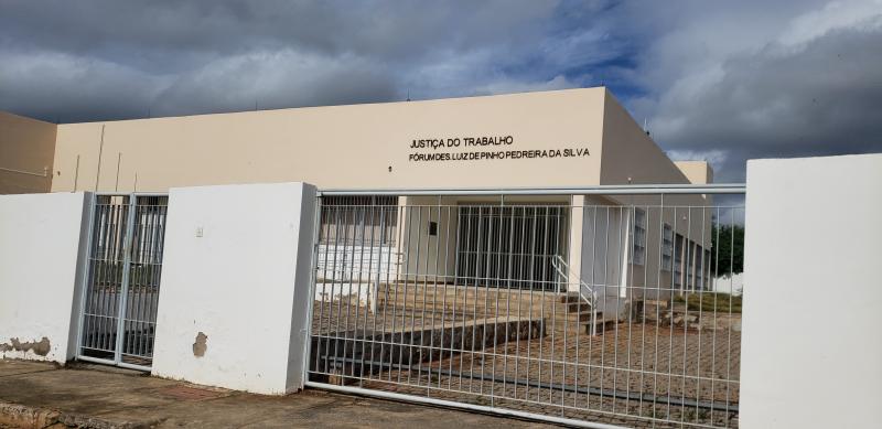 Vara do Trabalho de Brumado avalia a possibilidade de realizar audiências virtualmente