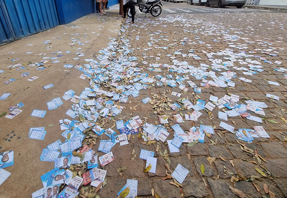 Eleições 2024: Ministério Público Eleitoral emite recomendação contra derrame de santinhos em Brumado