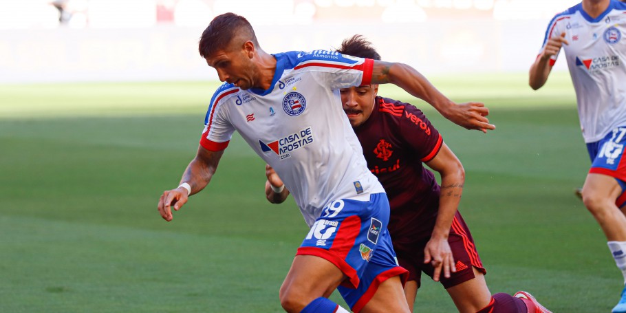 Internacional bate o Bahia pelo Brasileiro