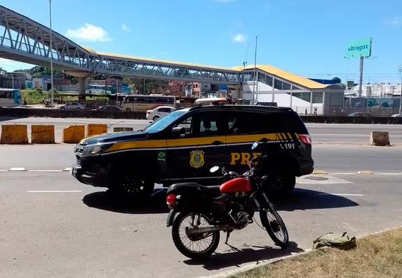 Troca de tablet por moto leva motociclista preso para a delegacia