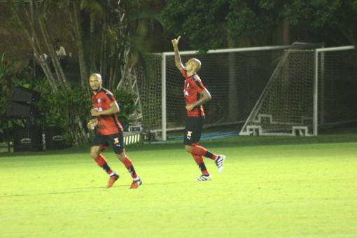 Vitória vence o Vasco e se classifica para a próxima fase da Copa do Brasil 