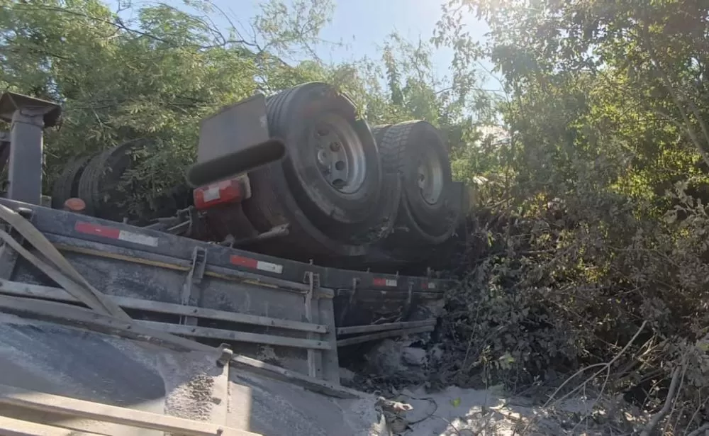 BA-262: Condutor perde controle e sofre acidente fatal