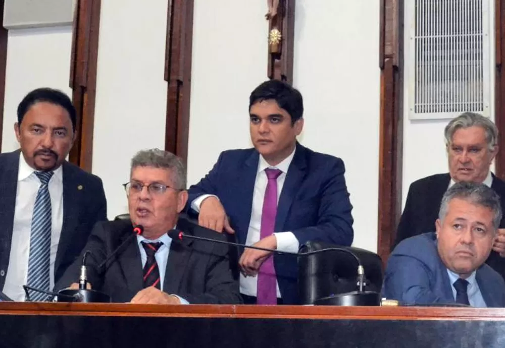 Plenário aprova reajuste linear de 4% para o funcionalismo público