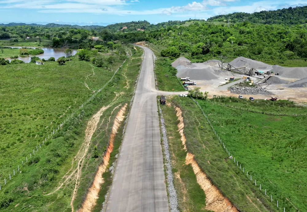Construção da BA-649, entre Itabuna e Ilhéus, segue avançando com 60% das obras já concluídas 