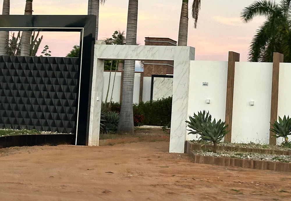 Homem encontrado morto em motel de Brumado é identificado como servidor da prefeitura de Aracatu