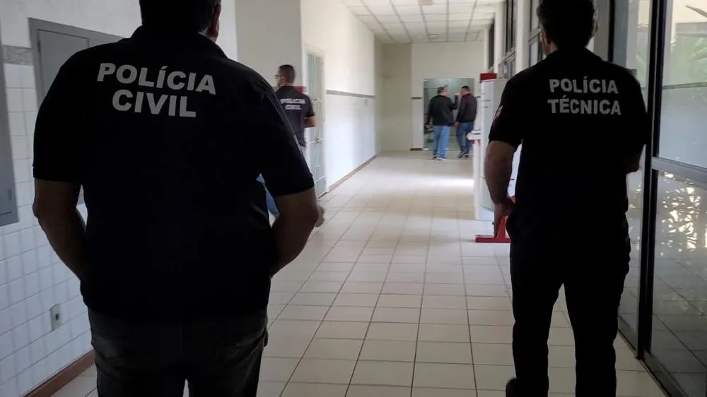 Polícia Civil deflagra Operação Criminalis Praxi e prende falso dentista em consultório clandestino em Vitória da Conquista