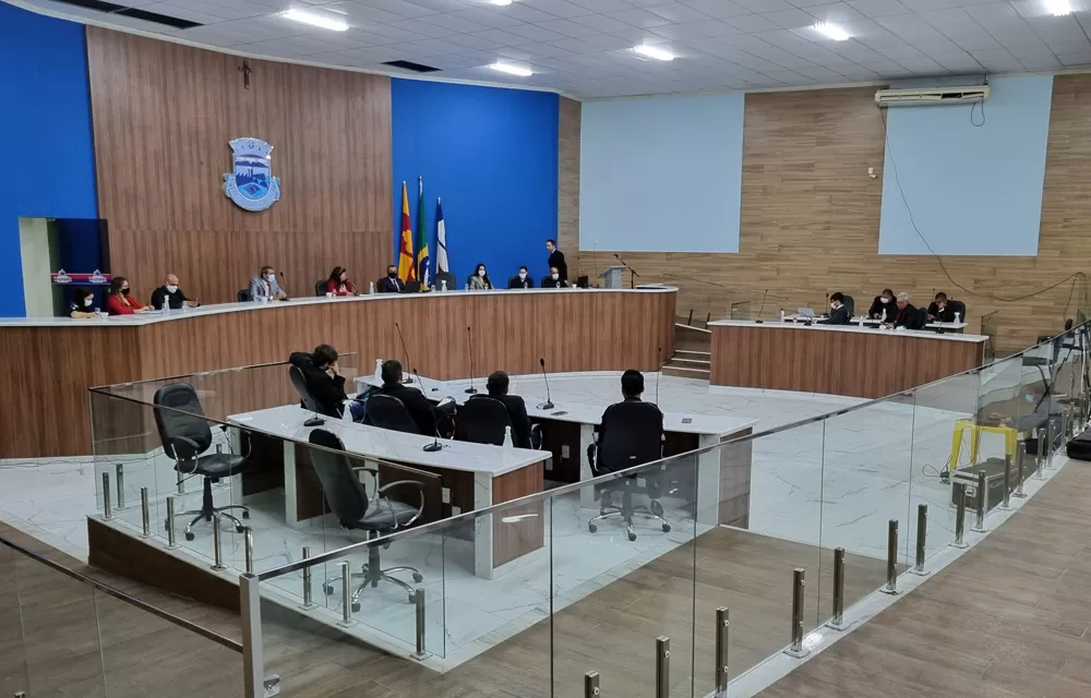 Câmara aprova, por unanimidade, projeto de lei do executivo que visa ampliar o quadro de servidores na área da saúd